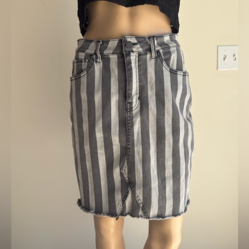 White Birch Black and Gray Striped Pencil Skirt